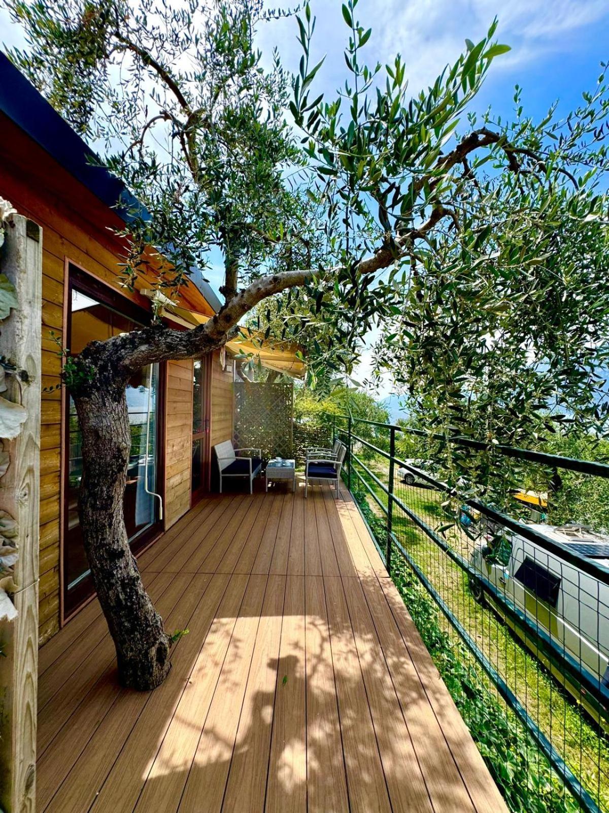 Monja Camping Village เบรนโซเน ซูล การ์ดา ภายนอก รูปภาพ