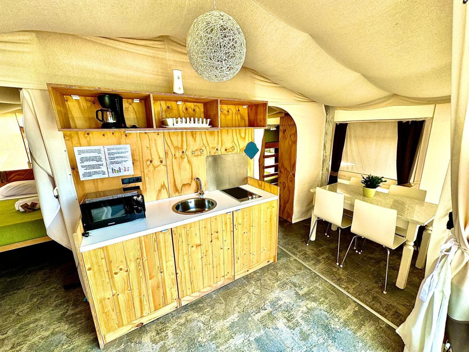 Monja Camping Village เบรนโซเน ซูล การ์ดา ภายนอก รูปภาพ