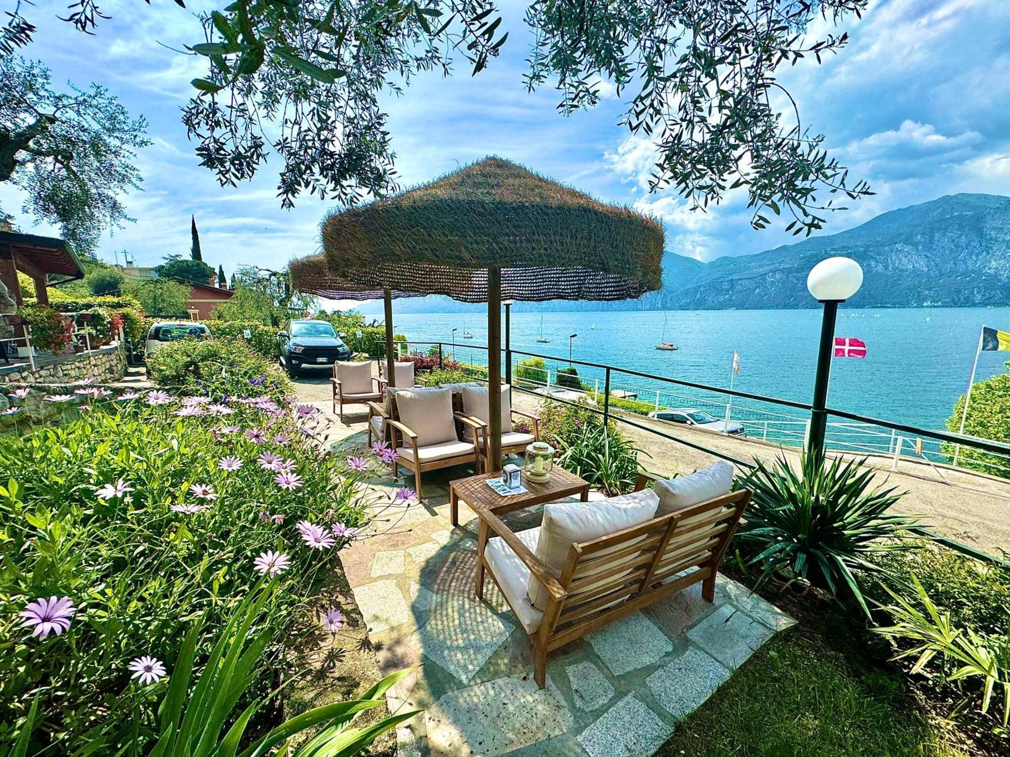 Monja Camping Village เบรนโซเน ซูล การ์ดา ภายนอก รูปภาพ